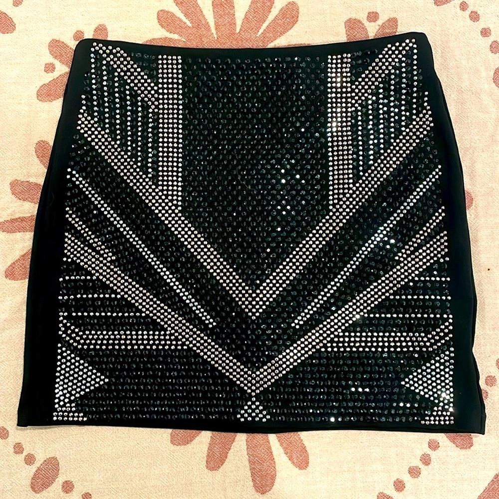 Divided H&M Black Mini Skirt with Studs Sparkly Gems Women's Size 2 Y2K Bling